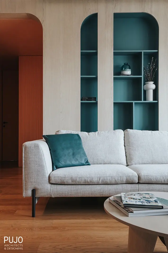 02-pujo-architects-and-designers-portfolio-bubble-gum-skyline-belgrade-interior