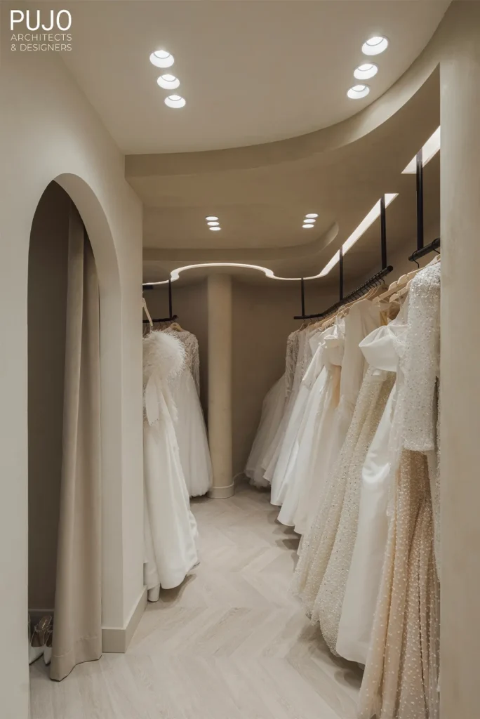 03-pujo-architects-and-designers-portfolio-bella-bridal-serbia-interior-racks-cabin