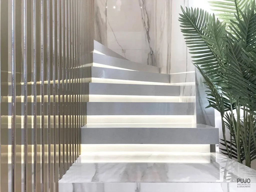 07-pujo-architects-and-designers-portfolio-let-the-shinesine-in-ablock-belgrade-serbia-interior-staircase